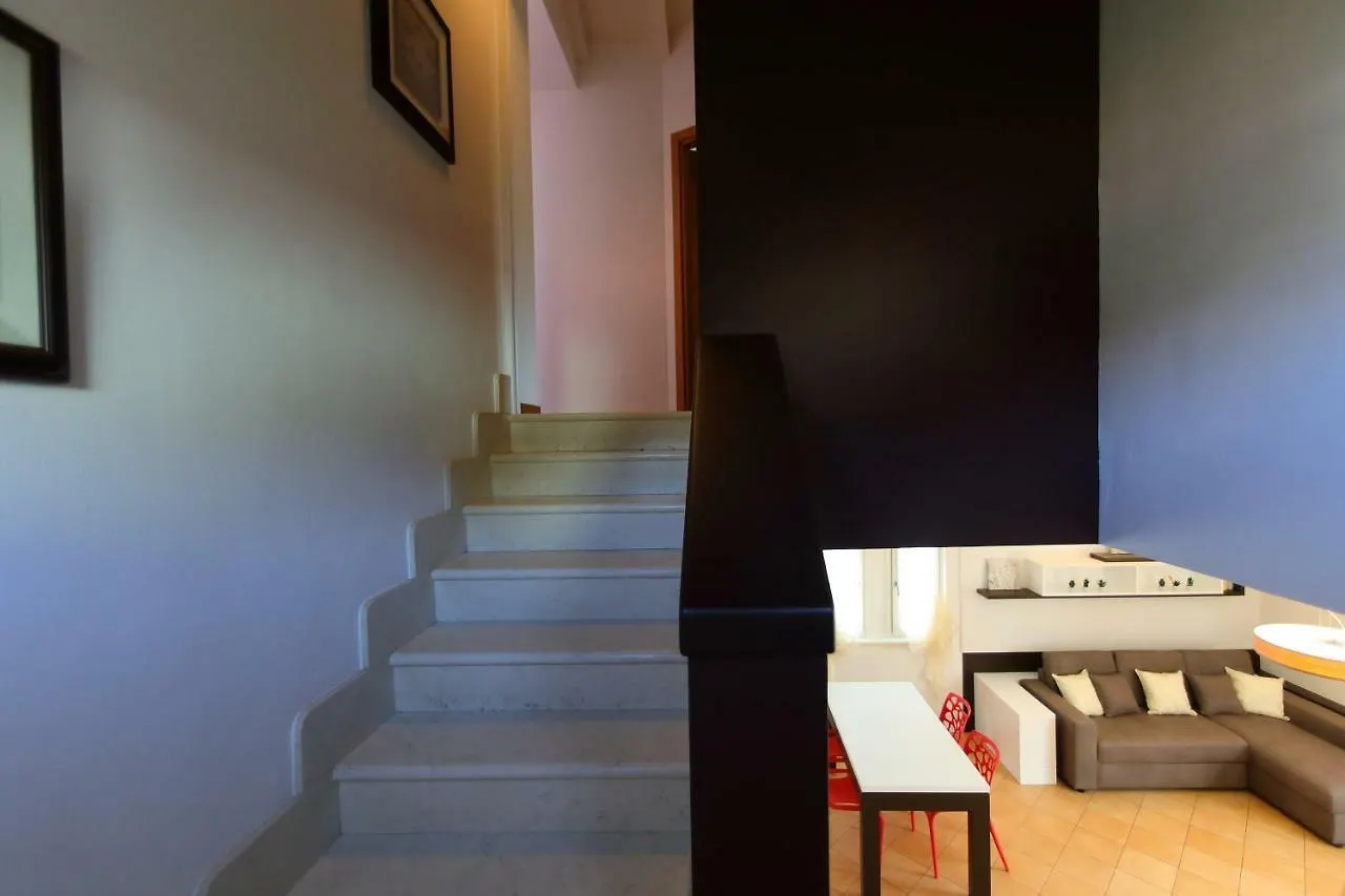 Villa Zarina - Zavillas - Up To 12 People Peschiera del Garda 0*,  Italien